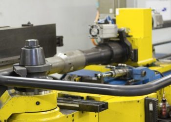 S krivljenjem cevi do zapletenih oblik