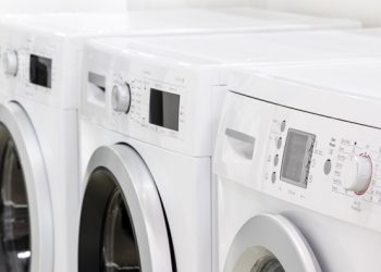 5 prednosti samopostrežne pralnice perila