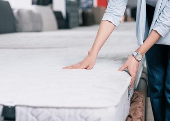 Kako izbrati dimenzijo vzmetnice