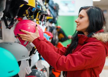 Izbira smučarske čelade